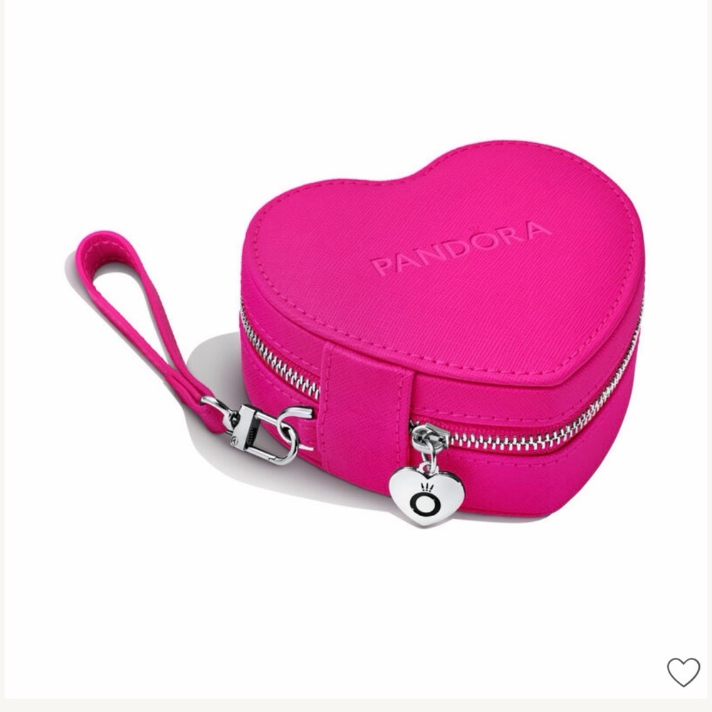 Pandora Vibrant Pink Heart Pouch